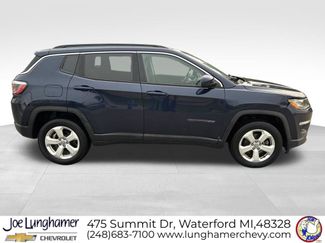 Used 2018 Jeep Compass Latitude w/ Popular Equipment Group AWD/4WD video 2