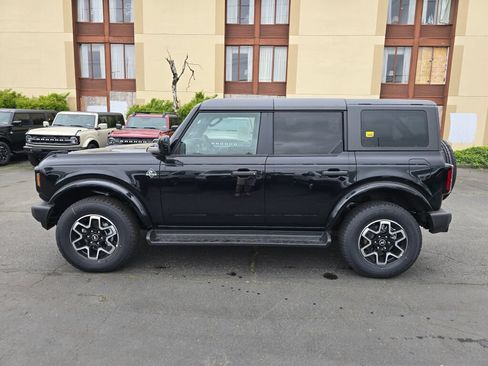 New 2026 Ford Bronco Outer Banks AWD/4WD image 2