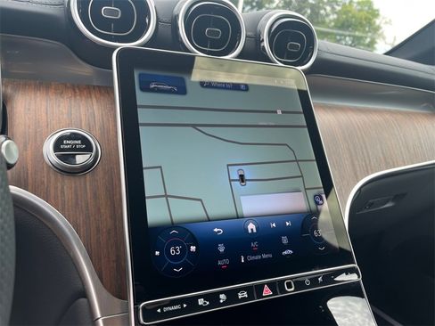 Certified 2025 Mercedes-Benz GLC 350e 4MATIC image 22