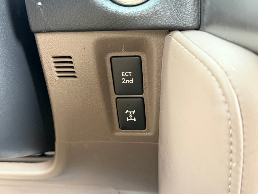 Certified 2023 Lexus GX 460 Premium w/ Premium Package AWD/4WD image 34