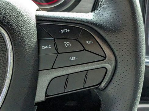 Used 2018 Dodge Challenger R/T Scat Pack image 30