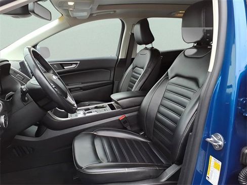 Used 2023 Ford Edge SEL w/ Convenience Package image 13