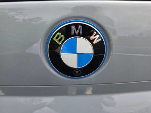 Used 2025 BMW 750e xDrive AWD/4WD image 52
