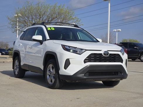 Certified 2025 Toyota RAV4 XLE w/ Convenience Package image 3