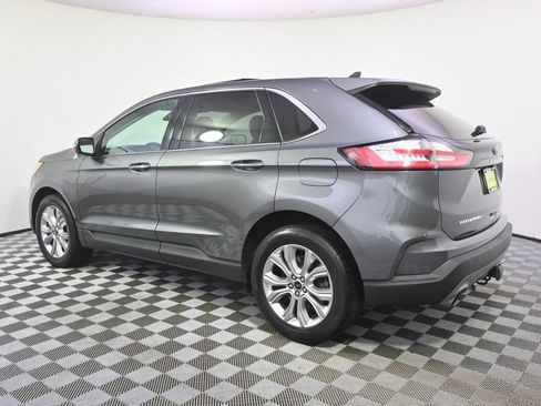 Used 2023 Ford Edge Titanium w/ Class II Trailer Tow Package AWD/4WD image 3