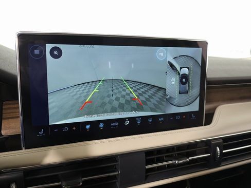 Certified 2025 Lincoln Corsair Reserve w/ Equipment Group 202A image 6