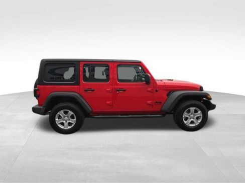 Used 2022 Jeep Wrangler Unlimited Sport AWD/4WD image 9