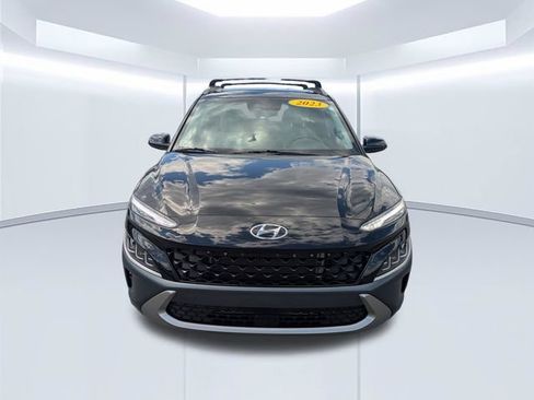Used 2023 Hyundai Kona Limited FWD image 11