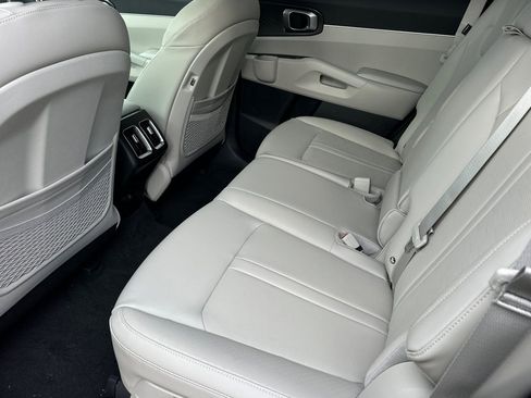 New 2026 Kia Sorento EX image 10