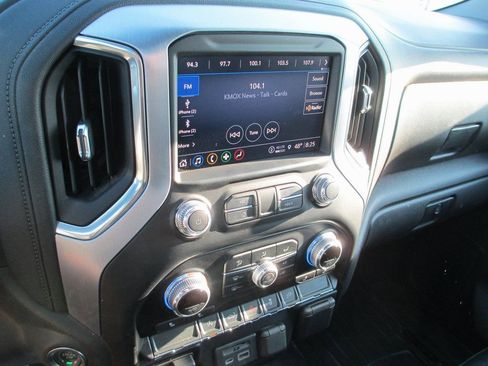 Used 2021 GMC Sierra 1500 SLT image 26