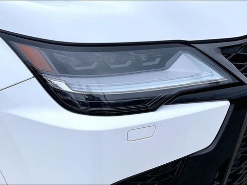 Used 2024 Lexus LX 600 F Sport image 28