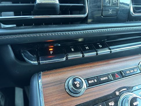 Used 2024 Lincoln Aviator Reserve image 20