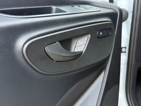 New 2025 Mercedes-Benz Sprinter 2500 image 21