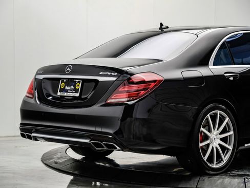 Used 2016 Mercedes-Benz S 63 AMG S 63 AMG 4MATIC image 18