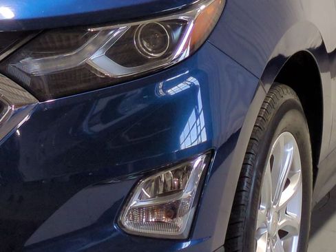 Used 2020 Chevrolet Equinox LT w/ Driver Convenience Package FWD image 14