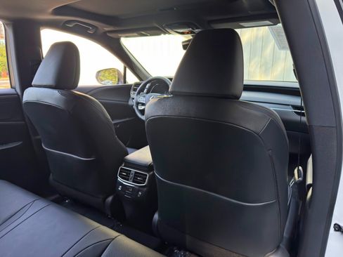 Used 2023 Lexus RX 350h w/ Cold Area Package AWD/4WD image 38