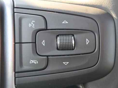 New 2026 GMC Sierra 1500 Elevation image 12