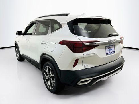 Used 2022 Kia Seltos EX AWD/4WD image 7