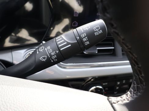 New 2026 Chevrolet Trax LT w/ Driver Confidence Package image 24