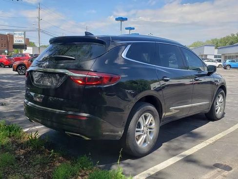 Used 2020 Buick Enclave Essence AWD/4WD image 3