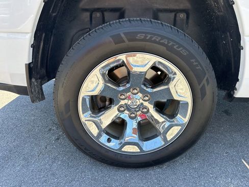 Used 2023 RAM 1500 Big Horn AWD/4WD image 13