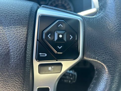 Used 2021 Toyota Tundra Platinum AWD/4WD image 22