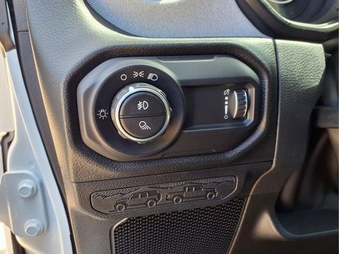 New 2026 Jeep Gladiator Sport AWD/4WD image 16