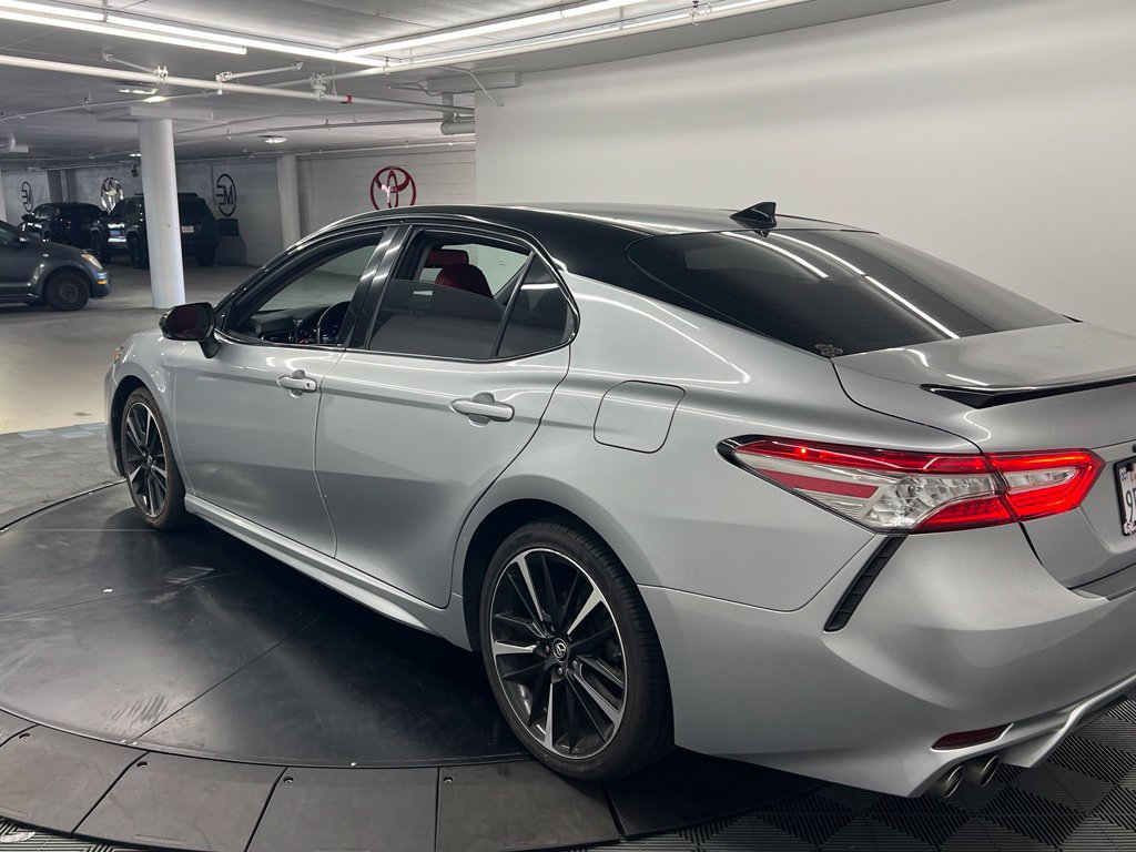 Used 2019 Toyota Camry XSE FWD image 5