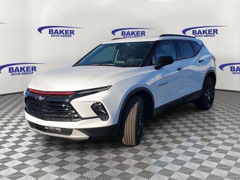 New 2025 Chevrolet Blazer LT w/ Redline Edition image 4