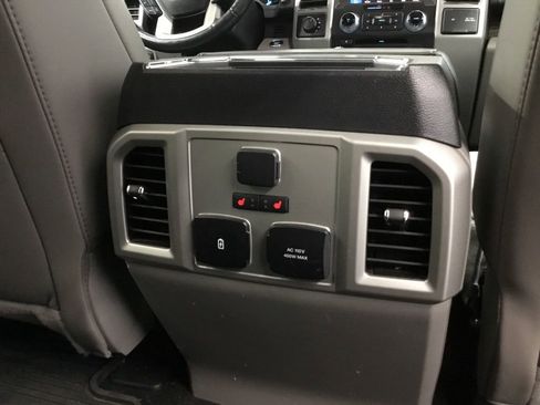 Used 2018 Ford F150 Lariat w/ Equipment Group 502A Luxury image 22