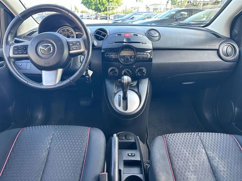 Used 2013 MAZDA MAZDA2 Touring FWD image 41