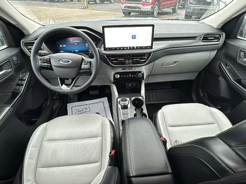 Certified 2023 Ford Escape Platinum image 12