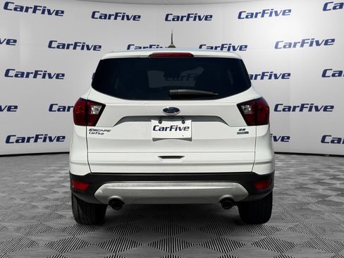 Used 2019 Ford Escape SE AWD/4WD image 4