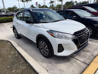 Used 2023 Nissan Kicks SV