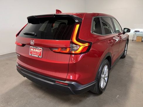 Used 2023 Honda CR-V EX image 3