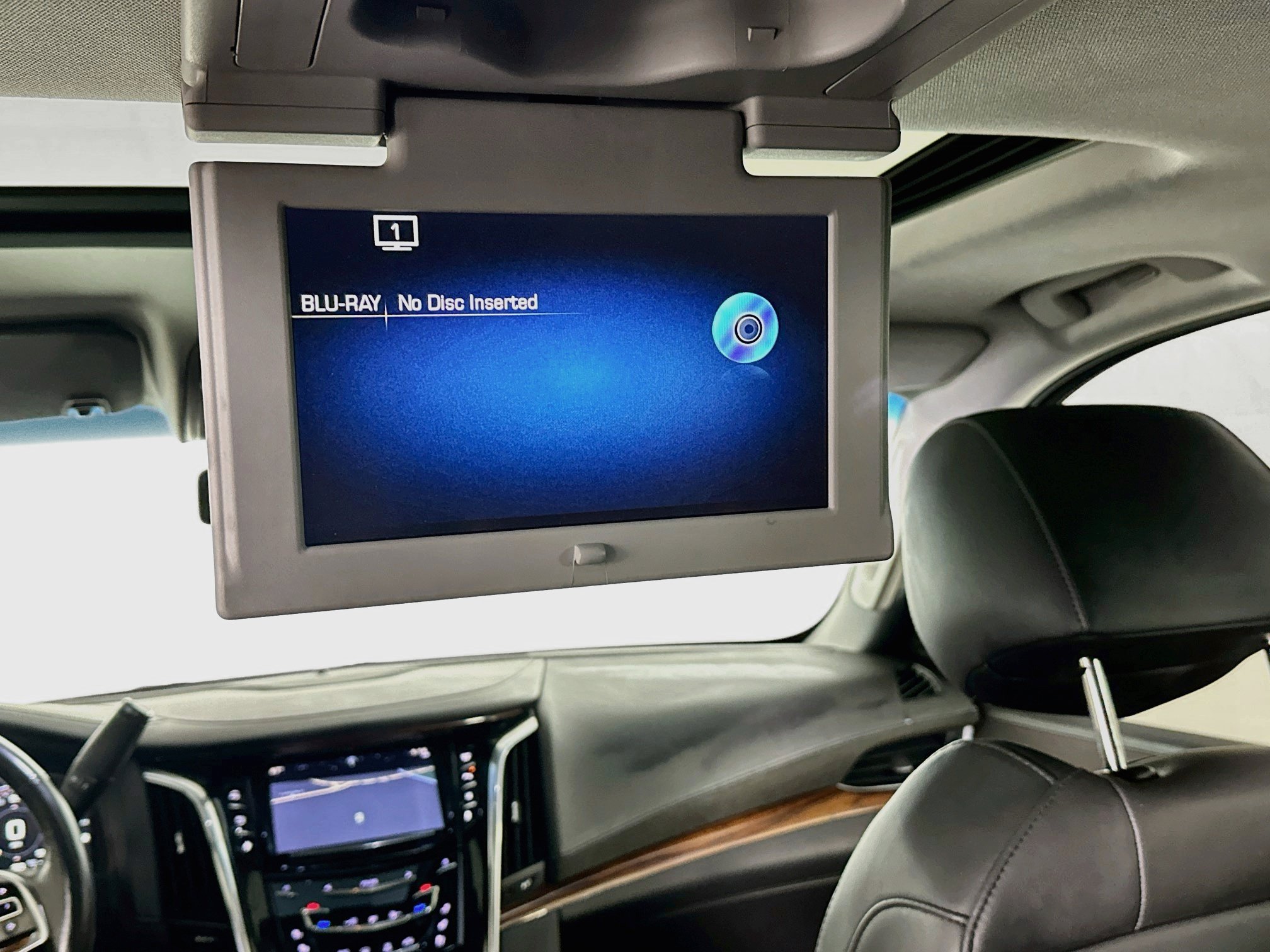 Used 2015 Cadillac Escalade Luxury AWD/4WD image 26