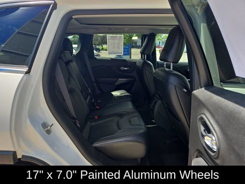 Used 2022 Jeep Cherokee Latitude Lux w/ Sun & Sound Group AWD/4WD image 29