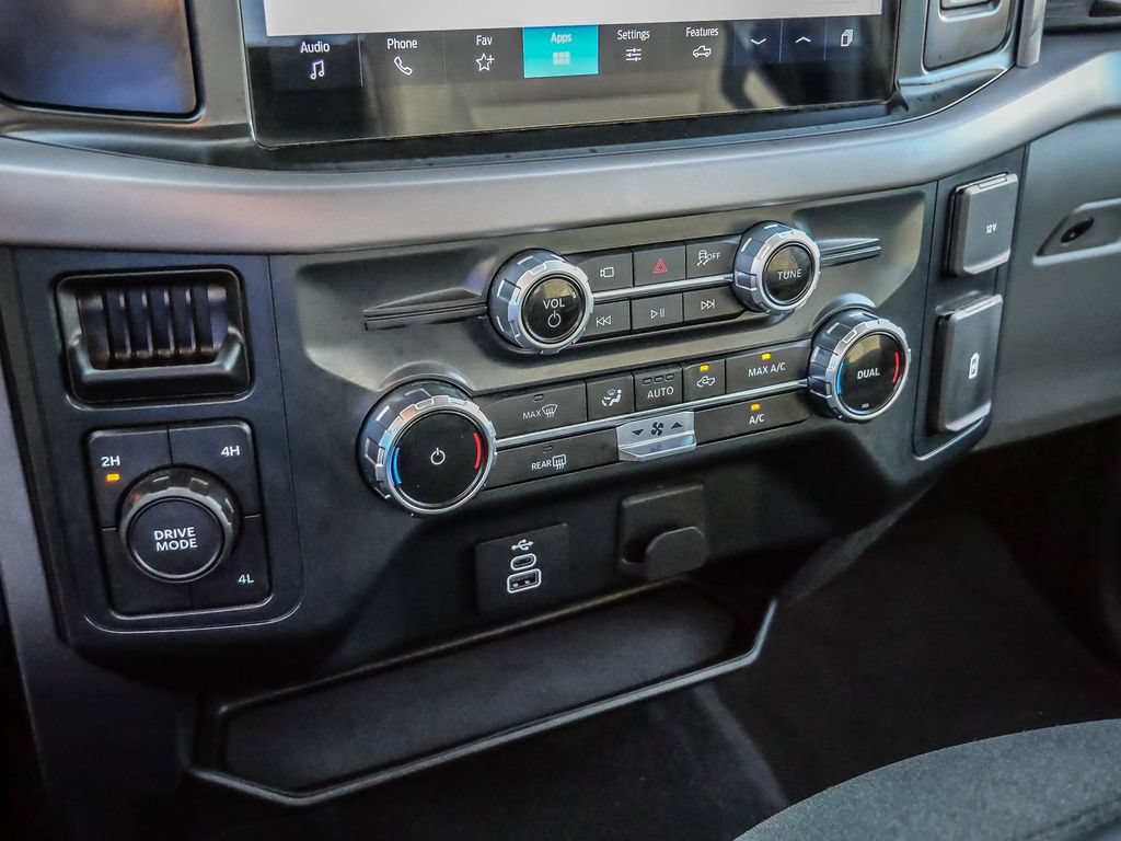 Used 2025 Ford F150 XLT w/ Equipment Group 301A Standard AWD/4WD image 31