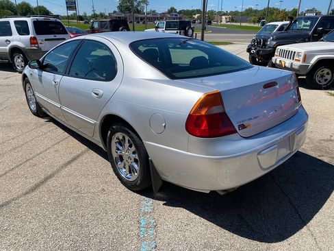Used 2000 Chrysler 300M FWD image 5