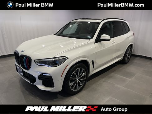 Used 2019 BMW X5 xDrive50i w/ M Sport Package AWD/4WD image 1