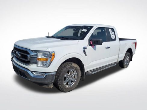 Used 2023 Ford F150 XLT w/ XTR Package AWD/4WD image 3