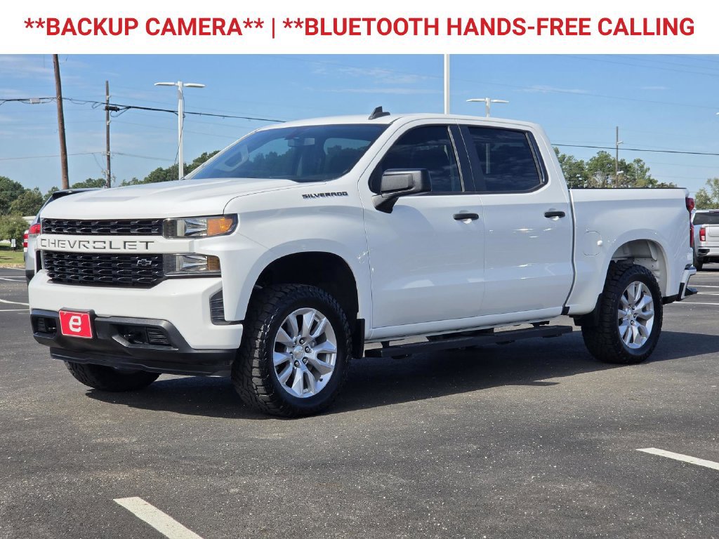 Used 2020 Chevrolet Silverado 1500 Custom w/ Custom Value Package RWD image 3
