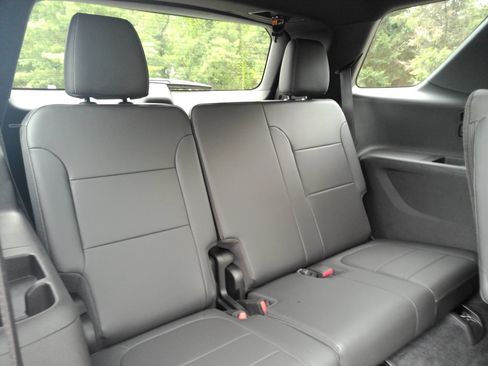 Certified 2022 Chevrolet Traverse Premier AWD/4WD image 22