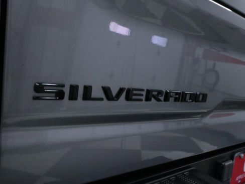 Used 2024 Chevrolet Silverado 2500 High Country w/ High Country Premium Package image 30