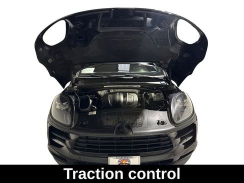 Used 2020 Porsche Macan image 11