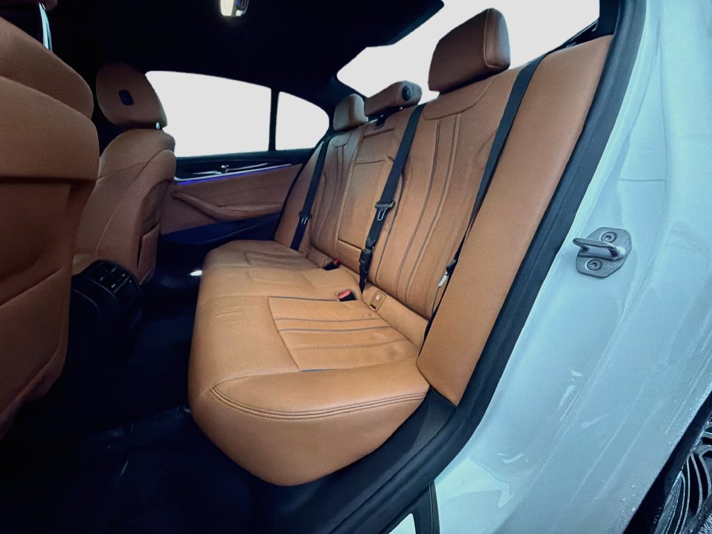 Used 2019 BMW 540i w/ Convenience Package RWD image 21
