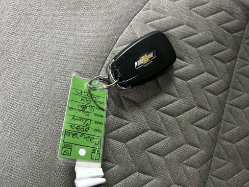 Used 2022 Chevrolet Equinox LS image 12