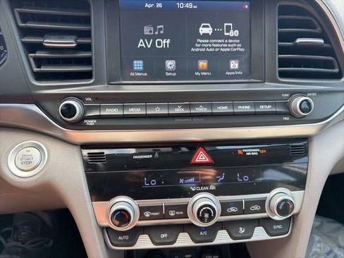 Used 2020 Hyundai Elantra Value Edition FWD image 18