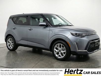 Used 2025 Kia Soul LX w/ LX Technology Package