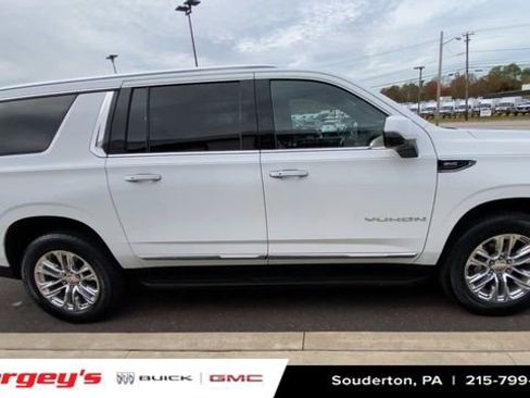 Used 2021 GMC Yukon XL SLT w/ SLT Luxury Plus Package image 10